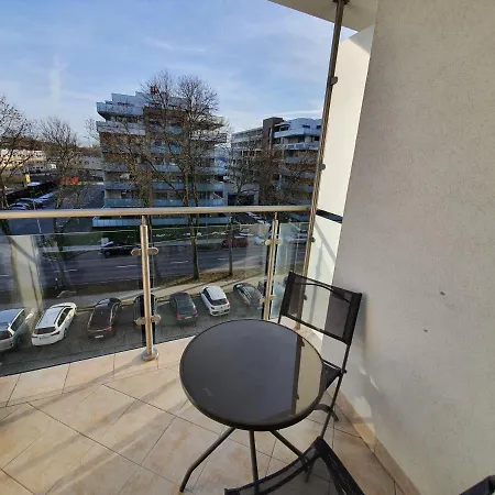 Prywatny W * 科沃布热格